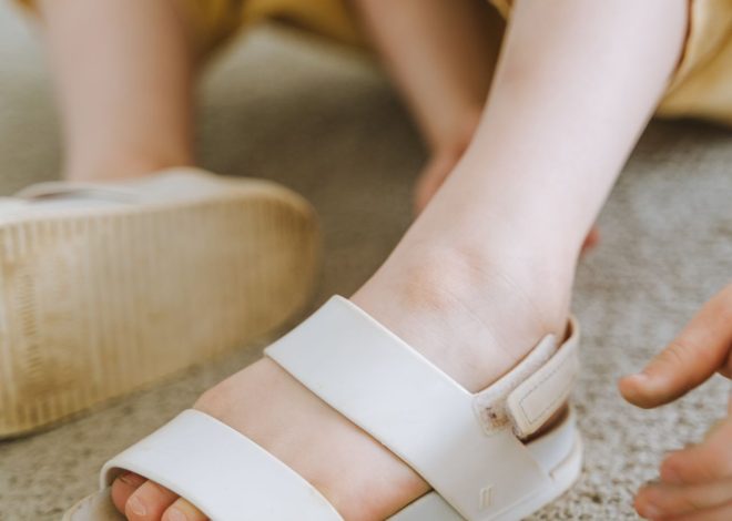 Jak wybrać sandały Nike dla dzieci na aktywne lato?
